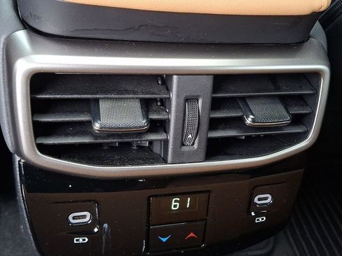 Used 2024 Lexus RX 350h w/ Cold Area Package AWD/4WD image 10