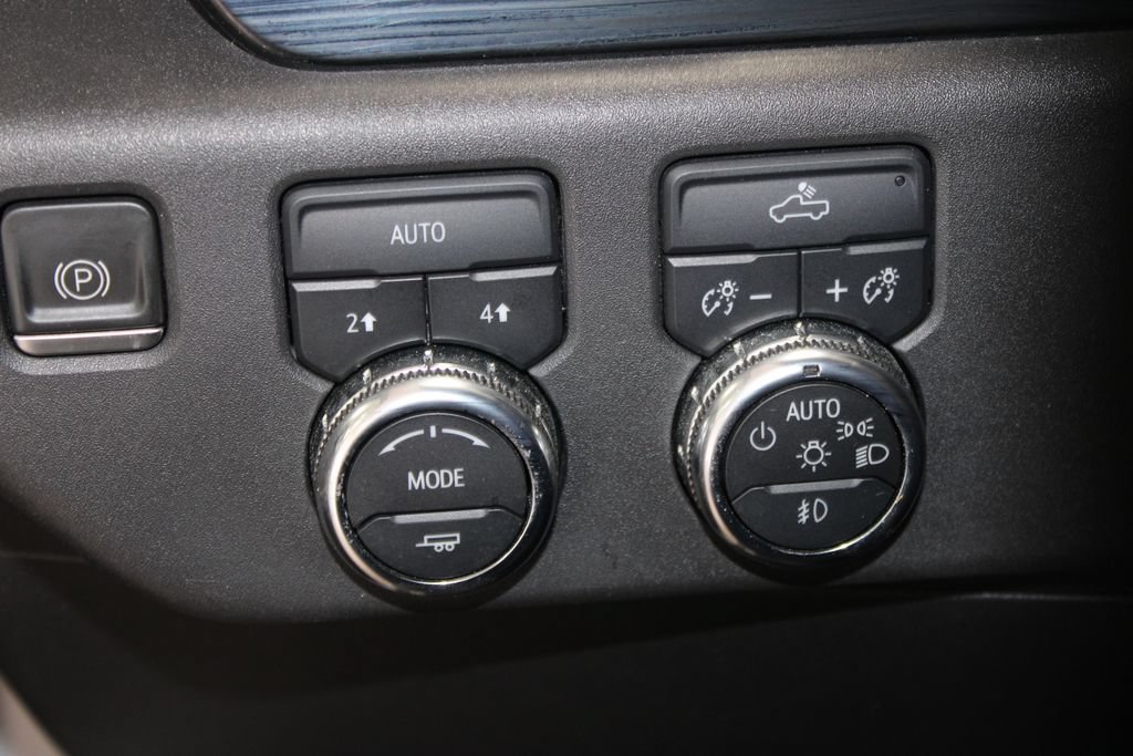 Used 2023 GMC Sierra 1500 Elevation AWD/4WD image 38