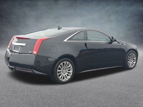 Used 2011 Cadillac CTS Premium image 6