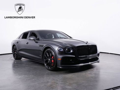 Used 2023 Bentley Flying Spur W12 image 9