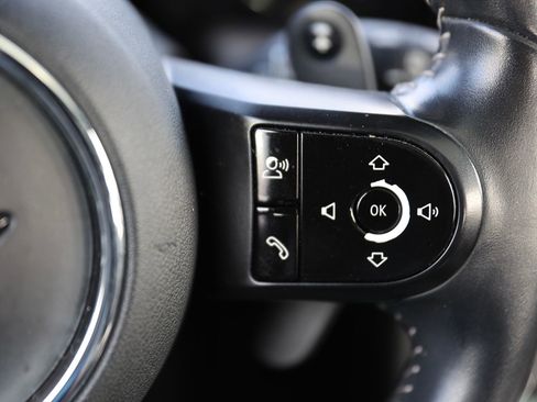 Used 2022 MINI Cooper S w/ Premium Package image 37