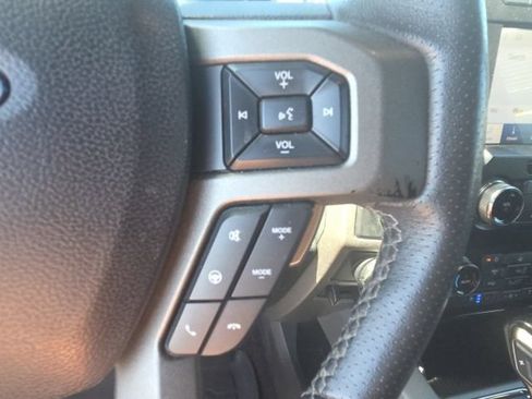 Used 2020 Ford F150 Raptor w/ Equipment Group 802A Luxury AWD/4WD image 18