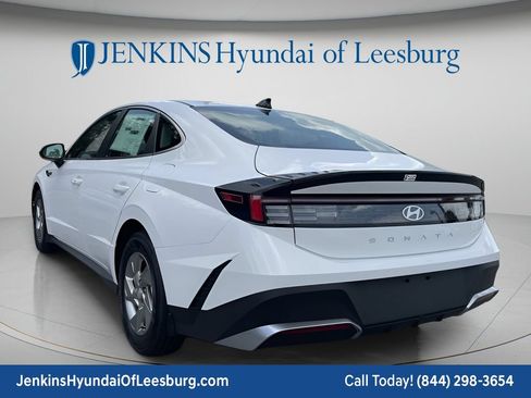 New 2026 Hyundai Sonata SE FWD image 6