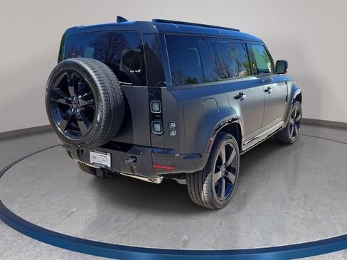New 2026 Land Rover Defender 110 X-Dynamic SE AWD/4WD image 5