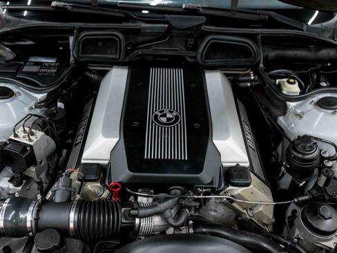 Used 1998 BMW 740iL image 81