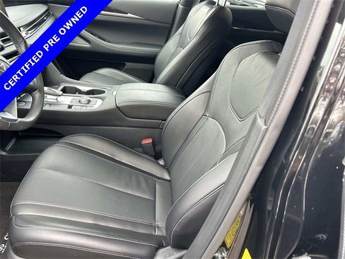 Certified 2025 INFINITI QX60 Pure image 16