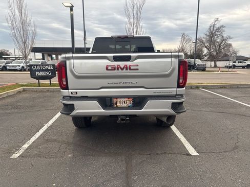 Used 2022 GMC Sierra 2500 Denali w/ Denali Ultimate Package image 4