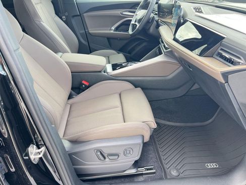 New 2025 Audi Q5 Premium Plus image 29