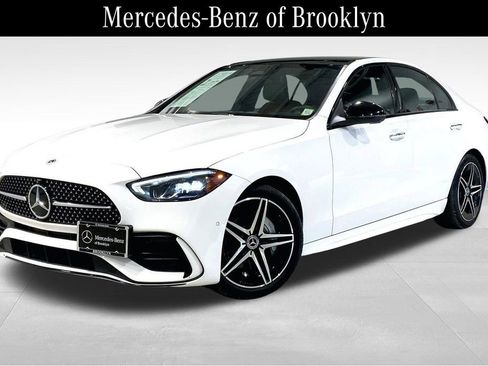 Used 2024 Mercedes-Benz C 300 4MATIC Sedan image 2