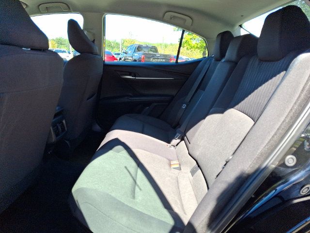 Used 2025 Toyota Camry LE FWD image 10