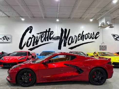Used 2023 Chevrolet Corvette Stingray Premium Cpe w/ Z51 Performance Package RWD image 2