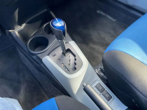 Used 2013 Toyota Prius C One image 20