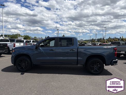 Used 2024 Chevrolet Silverado 1500 Custom AWD/4WD image 2