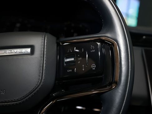 Used 2023 Land Rover Range Rover Sport SE Dynamic image 30