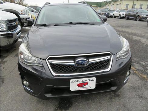 Used 2016 Subaru Crosstrek 2.0i Premium image 14