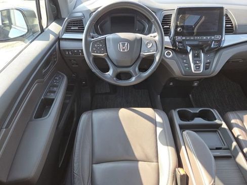 Used 2023 Honda Odyssey EX-L image 28