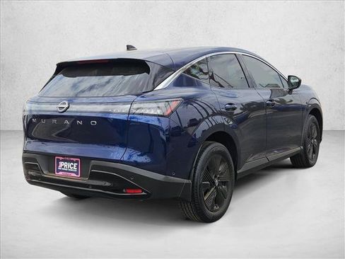 Used 2025 Nissan Murano SV FWD image 5