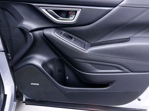 Used 2019 Subaru Forester Limited image 34