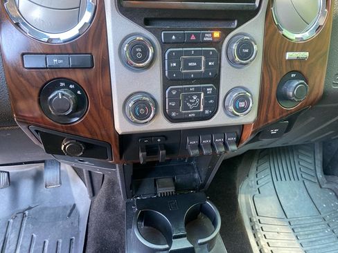 Used 2013 Ford F250 Lariat w/ Chrome Pkg AWD/4WD image 14