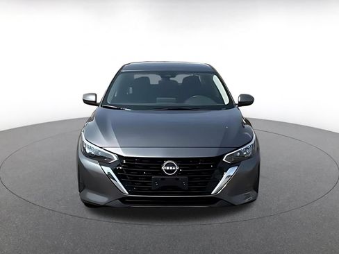Used 2025 Nissan Sentra SV FWD image 4