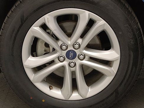 Used 2020 Ford Edge SEL w/ Convenience Package image 31