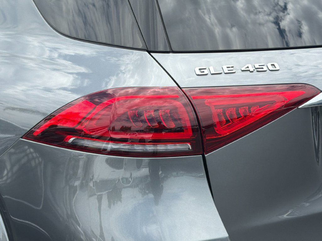Used 2020 Mercedes-Benz GLE 450 4MATIC image 26