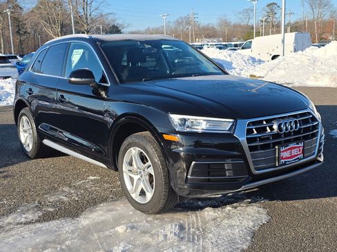 Used 2019 Audi Q5 2.0T Premium w/ Convenience Package image 9