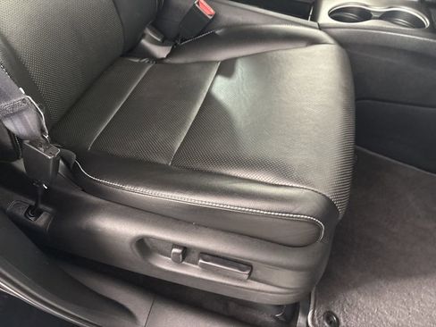 Used 2023 Honda Ridgeline RTL-E image 32