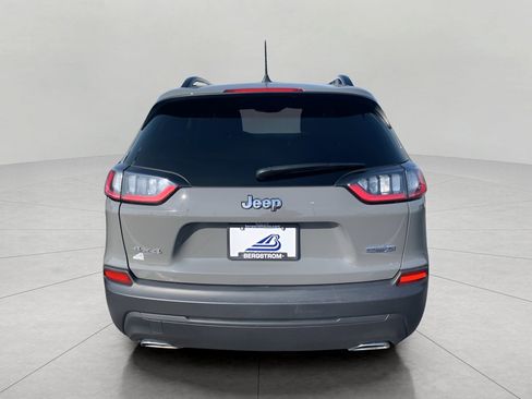 Used 2022 Jeep Cherokee Latitude Lux image 23