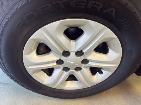 Used 2014 Chevrolet Traverse LS AWD/4WD image 34