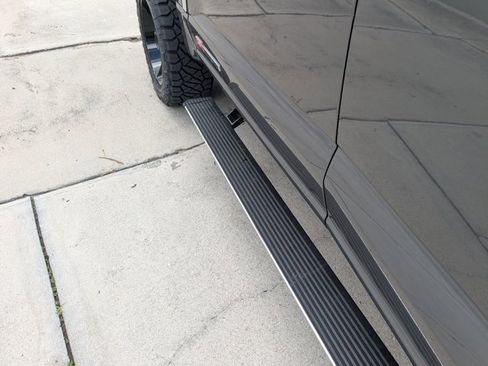 New 2025 Ford F350 Lariat w/ Lariat Ultimate Package image 17