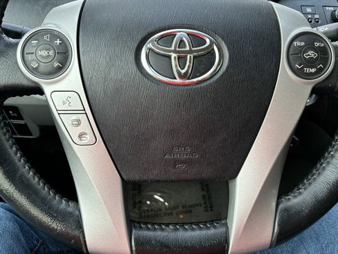 Used 2010 Toyota Prius Five image 9