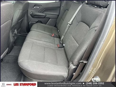 Used 2023 Chevrolet Colorado LT w/ LT Convenience Package II AWD/4WD image 13