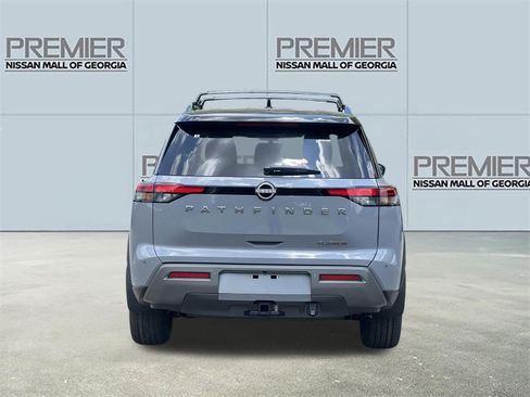 New 2026 Nissan Pathfinder Platinum FWD image 28