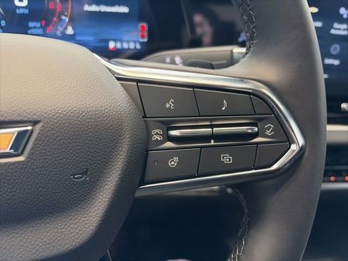 New 2026 Chevrolet Equinox LT image 18