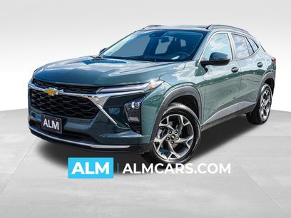 Used 2025 Chevrolet Trax LT