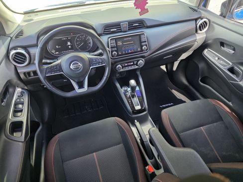 Used 2020 Nissan Versa SR w/ Convenience Package image 13