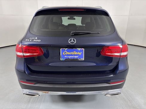 Used 2019 Mercedes-Benz GLC 300 image 7