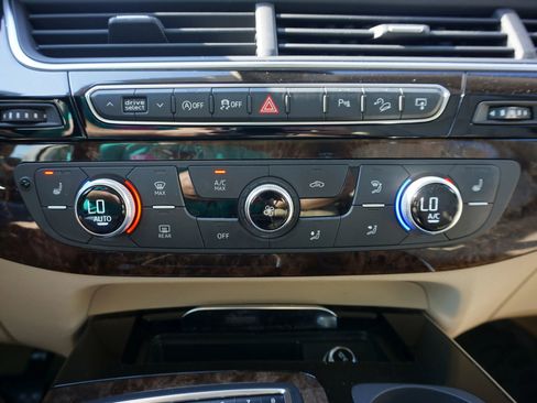 Used 2017 Audi Q7 3.0T Premium Plus image 33