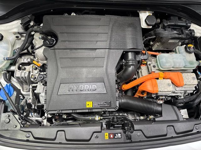 Used 2018 Hyundai Ioniq Blue FWD image 6