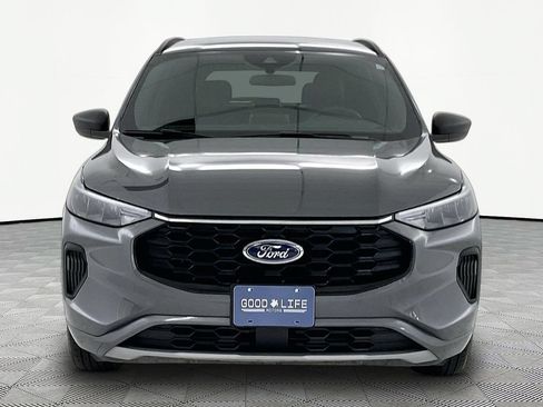 Used 2023 Ford Escape ST-Line AWD/4WD image 2