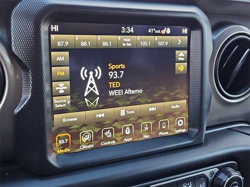 Used 2021 Jeep Wrangler Unlimited Sport image 26