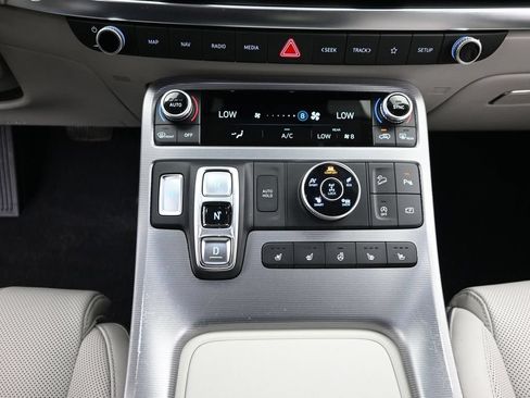 Used 2024 Hyundai Palisade Calligraphy AWD/4WD image 21