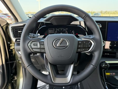 New 2026 Lexus NX 350 AWD image 22