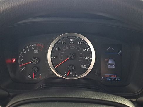 Used 2022 Toyota Corolla Cross L image 27