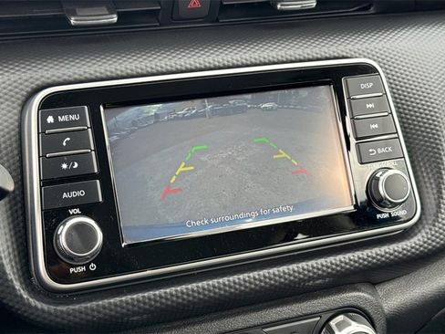 Used 2023 Nissan Kicks S image 18