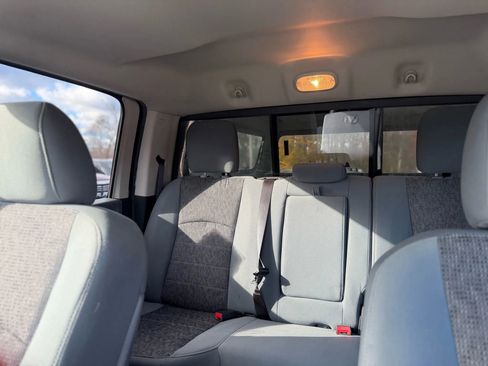 Used 2018 RAM 1500 Big Horn image 25