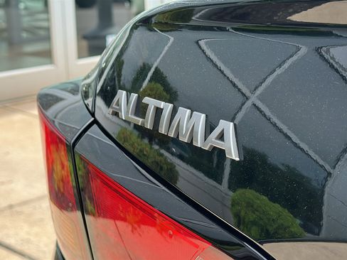 Certified 2023 Nissan Altima 2.5 SL AWD/4WD image 9