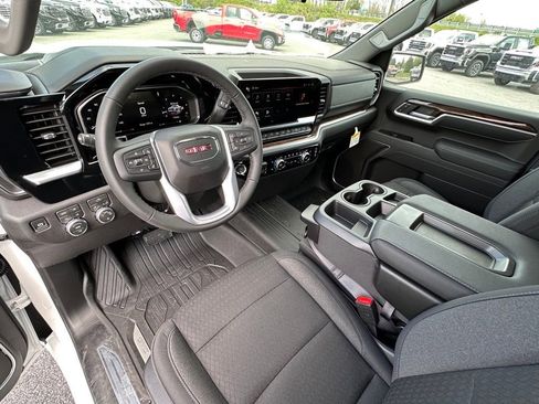 New 2026 GMC Sierra 1500 SLE AWD/4WD image 18
