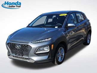 Used 2021 Hyundai Kona SE video 1